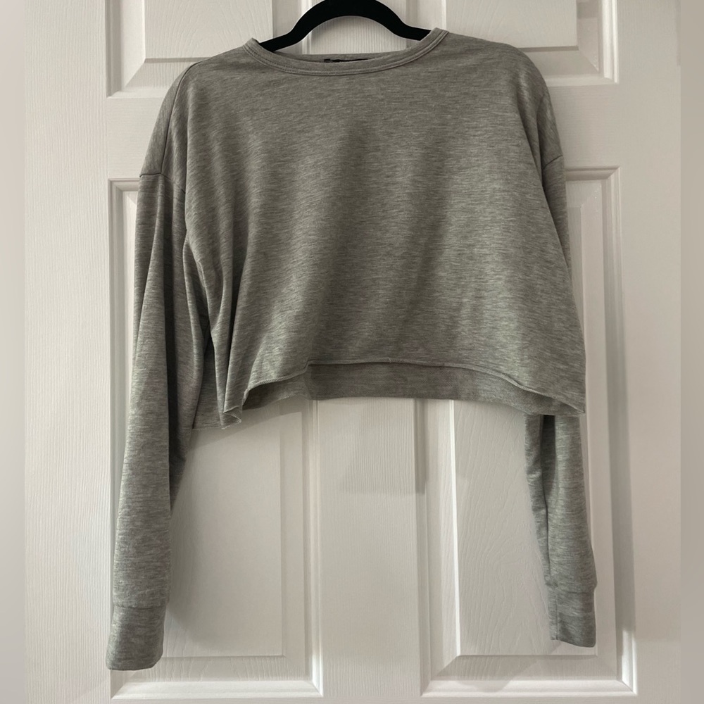 Good condition, worn once, no stains, no smells